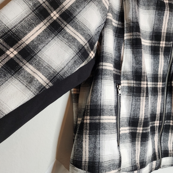 Torrid wool-blend FLANNEL MOTO JACKET - Picture 8 of 16